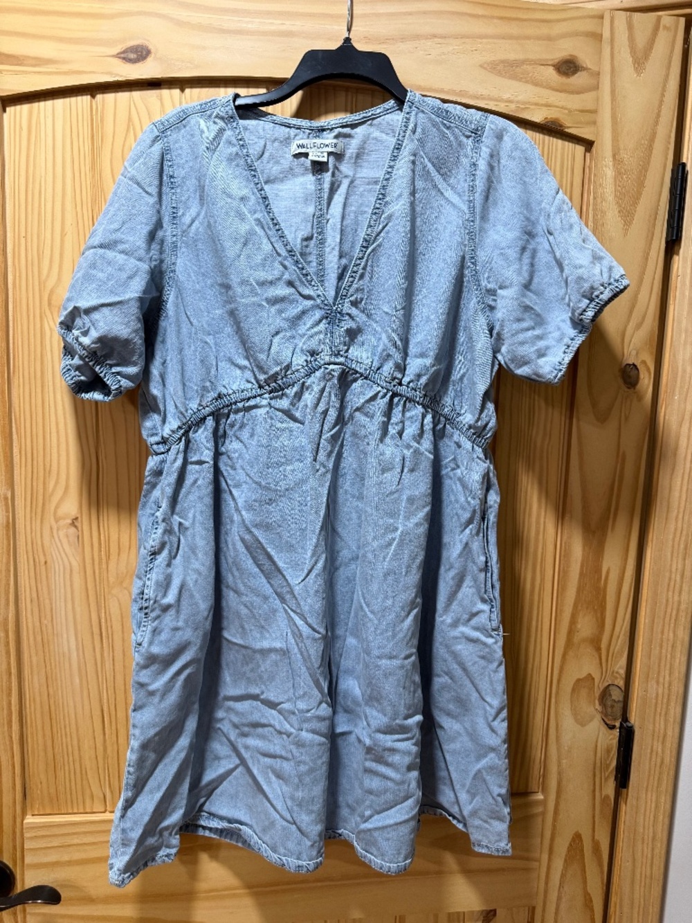 Wallflower denim short sleeve dress NWOT